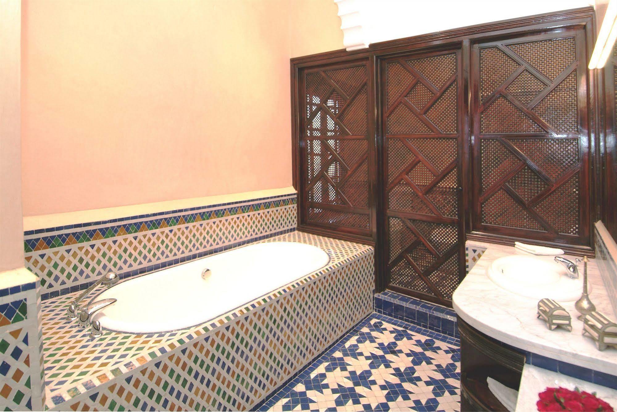 Riad Misbah Фес Экстерьер фото